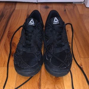 Reebok nanoweb size 9